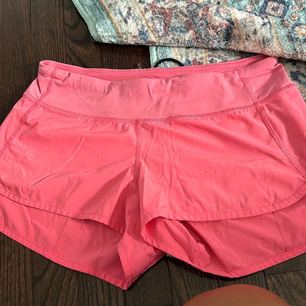 2.5” pink hotty hot lulu shorts